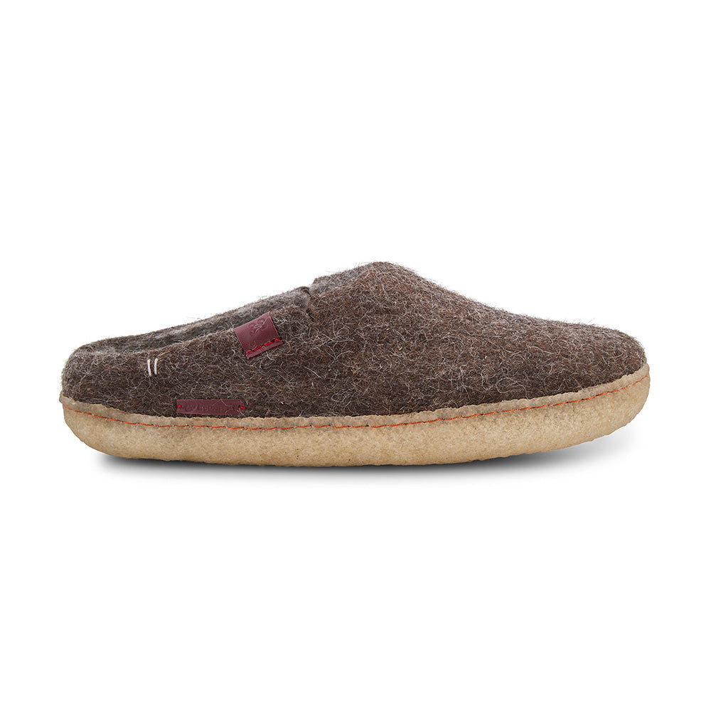 Classic Slipper - Brown with Rubber